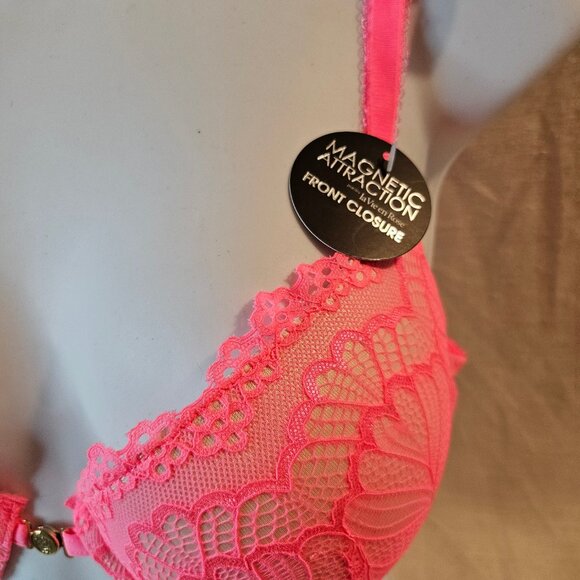 La Vie en Rose Pink Underwire Lace Bra - Size 38C - Picture 2 of 7